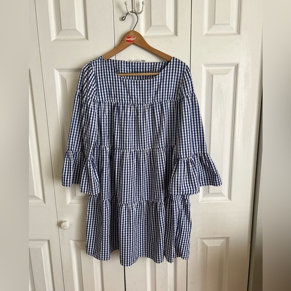 Ripe Dresses & Skirts - ❤️ 3/$15❤️ Ripe tiered dress